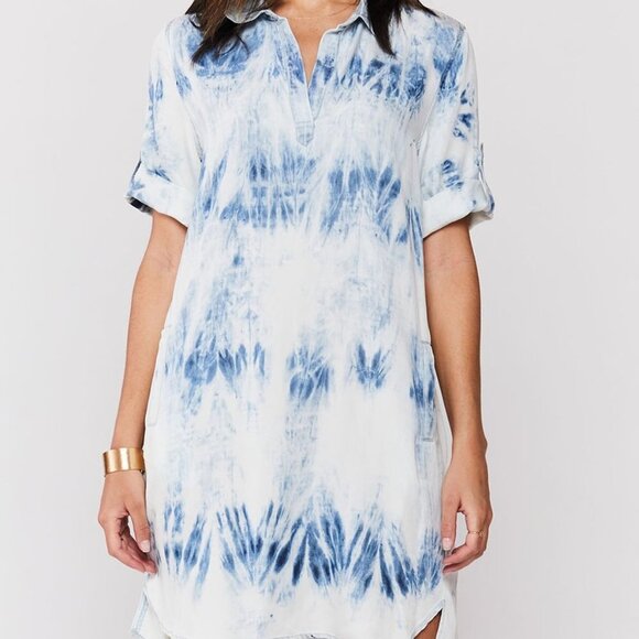 Velvet Heart Dresses & Skirts - NWT Velvet Heart Tie Dye Tab Sleeve Tunic Dress